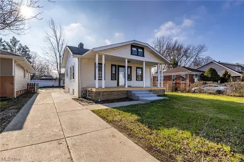 3807 Maplecrest Ave, Parma, OH 44134 photo 17