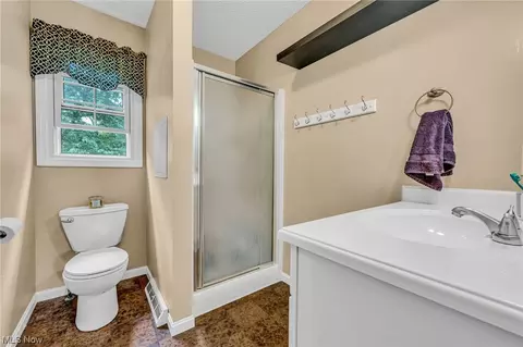 311 Dohner Dr, Wadsworth, OH 44281 photo 17
