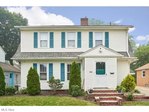 1120 Avon St, Akron, OH 44310 photo 3