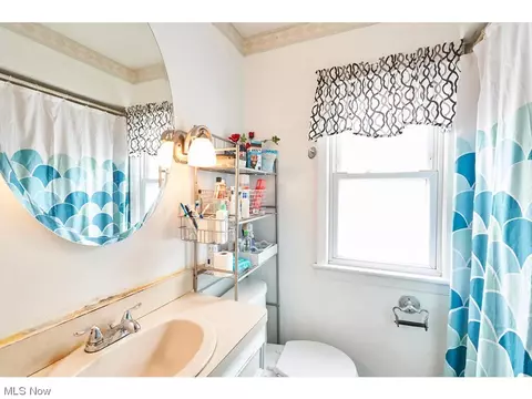 1120 Avon St, Akron, OH 44310 photo 22