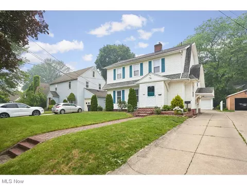1120 Avon St, Akron, OH 44310 photo 1