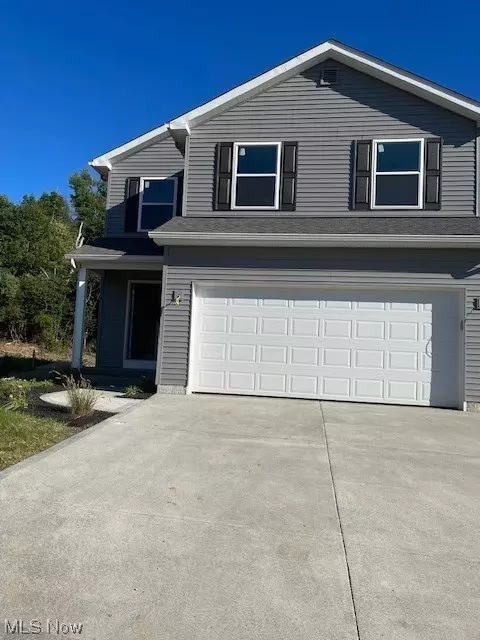 1012 Redwood Ln, Streetsboro, OH 44241