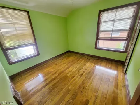 1539 E 256th St, Euclid, OH 44132 photo 22