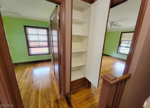 1539 E 256th St, Euclid, OH 44132 photo 18