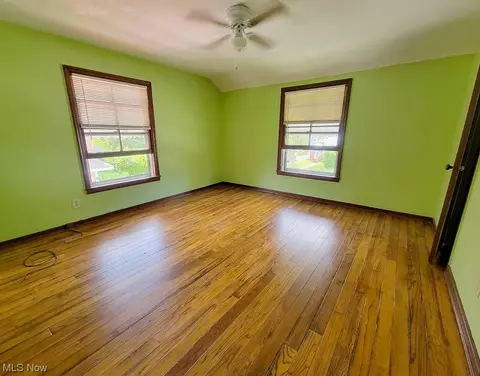 1539 E 256th St, Euclid, OH 44132 photo 21