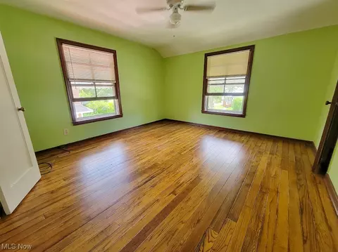 1539 E 256th St, Euclid, OH 44132 photo 20