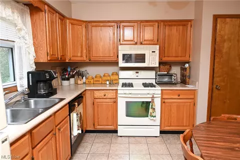 4080 Marks Ave, Rootstown, OH 44272 photo 12