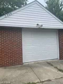 250 E 264th St, Euclid, OH 44132 photo 24