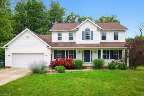 1409 Pendleton Ave, Louisville, OH 44641