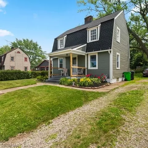 841 Devine St, Alliance, OH 44601 photo 17