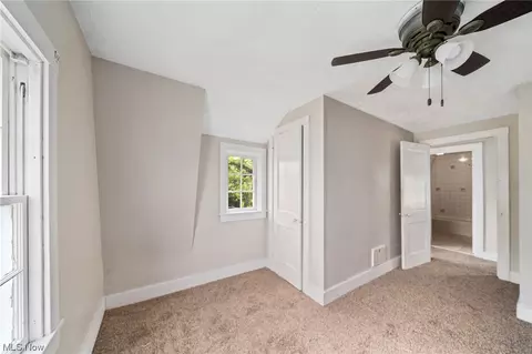 841 Devine St, Alliance, OH 44601 photo 9