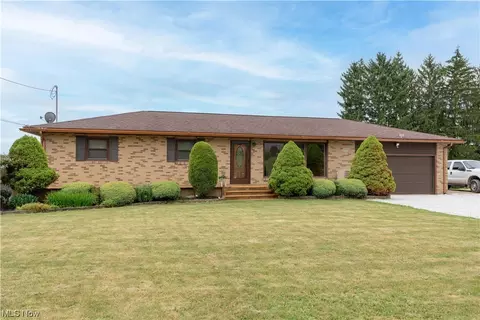 2555 Timothy Ave, Louisville, OH 44641