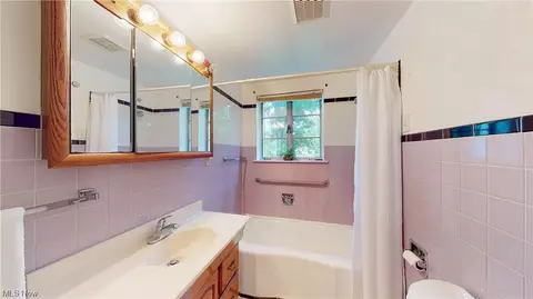 67 Spray Dr, Munroe Falls, OH 44262 photo 16