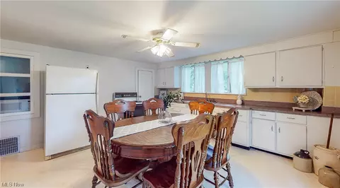 67 Spray Dr, Munroe Falls, OH 44262 photo 10