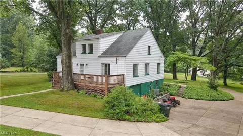 67 Spray Dr, Munroe Falls, OH 44262 photo 3