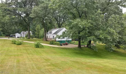 67 Spray Dr, Munroe Falls, OH 44262 photo 6