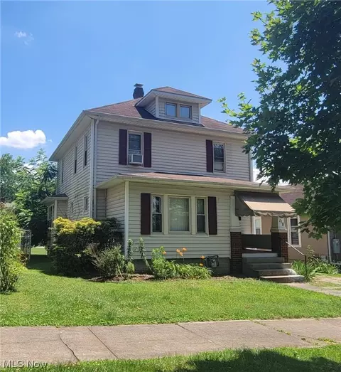 118 Ingleside Ave, Marietta, OH 45750