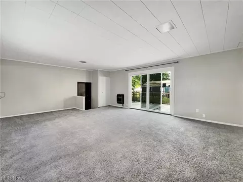 1530 Root Rd, Lorain, OH 44052 photo 18