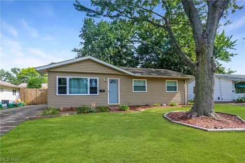 708 Denison Ave, Elyria, OH 44035 photo 1