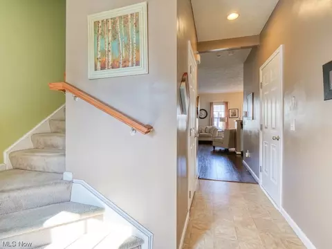 114 River Rock Way, Berea, OH 44017 photo 3