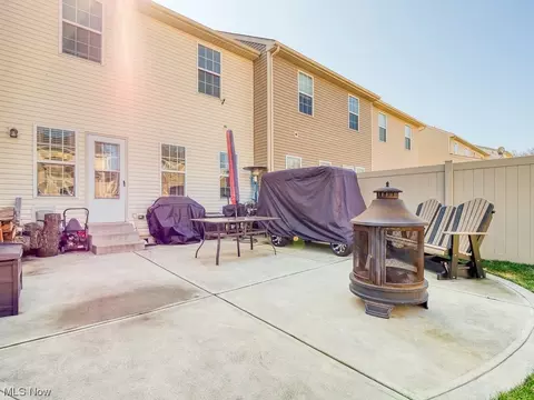 114 River Rock Way, Berea, OH 44017 photo 24