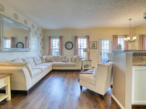 114 River Rock Way, Berea, OH 44017 photo 4
