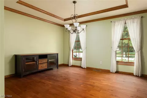 7205 Sandtree Ln, Mentor, OH 44060 photo 12