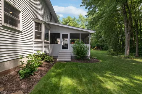 7205 Sandtree Ln, Mentor, OH 44060 photo 11