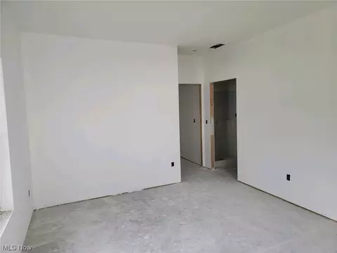 40067 Ryan Ct, Elyria, OH 44035 photo 12