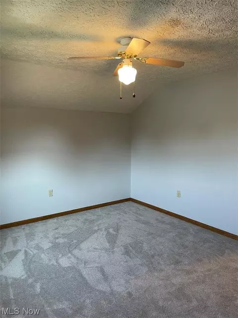 2542 Marsh Ave NW, Canton, OH 44708 photo 10