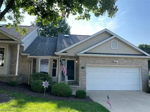 2542 Marsh Ave NW, Canton, OH 44708 photo 1