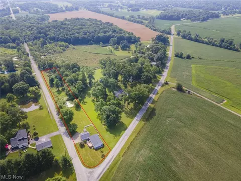 14025 Smith Goshen Rd, Beloit, OH 44609 photo 2