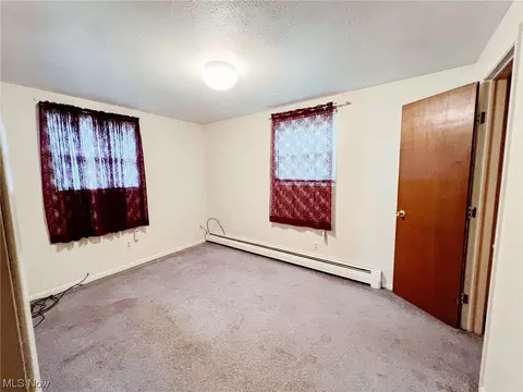 546 Case Ave, Elyria, OH 44035 photo 8