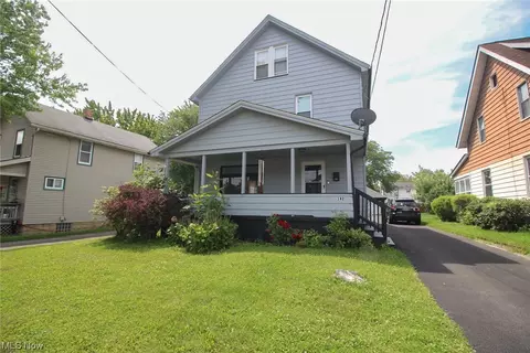 102 Creed St, Struthers, OH 44471 photo 1