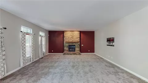 158 Millstream Ct, Copley, OH 44321 photo 12