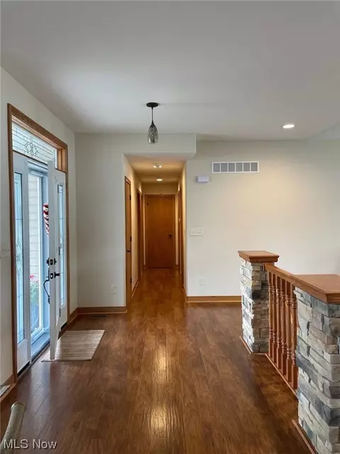 4875 Tree Line Trl, New Middletown, OH 44442 photo 10