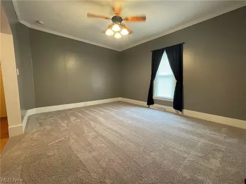 821 E 11th St, Ashtabula, OH 44004 photo 3