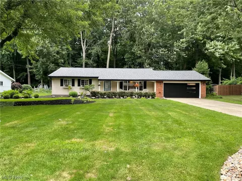 8675 Marjory Dr, Mentor, OH 44060 photo 1