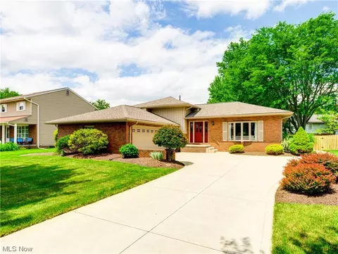 3449 Dunmore Ave NW, Canton, OH 44708
