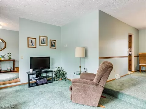 3449 Dunmore Ave NW, Canton, OH 44708 photo 11