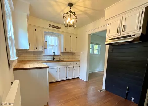 312 E 8th St, Salem, OH 44460 photo 4