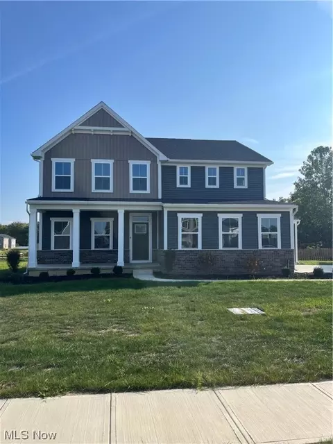 36307 Jannie Ln, North Ridgeville, OH 44039