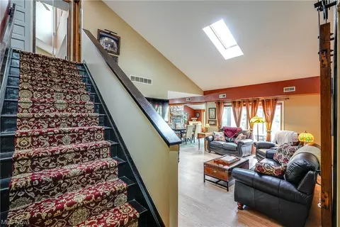 1414 Loop Rd, Kent, OH 44240 photo 10