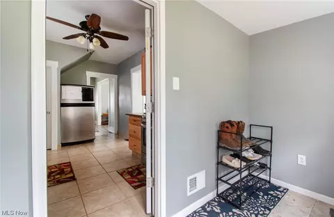 396 Elm St, Struthers, OH 44471 photo 13