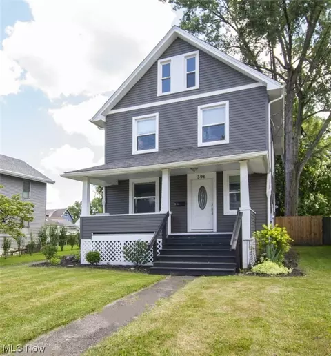 396 Elm St, Struthers, OH 44471 photo 1