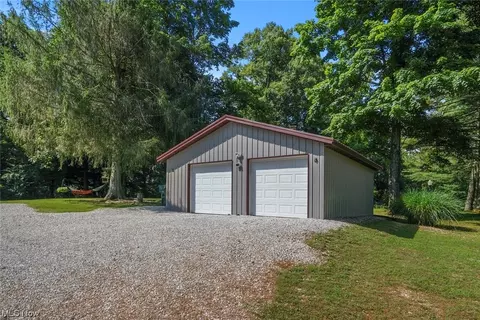 78542 Bose Rd, Freeport, OH 43973 photo 6