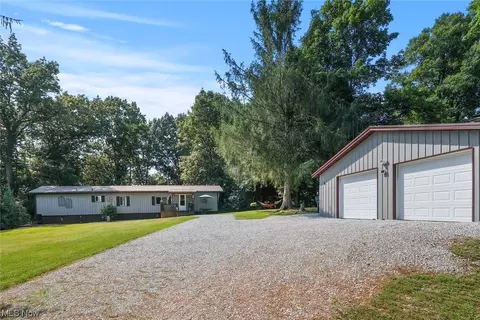 78542 Bose Rd, Freeport, OH 43973 photo 1
