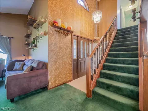 137 Potomac Dr, Elyria, OH 44035 photo 8