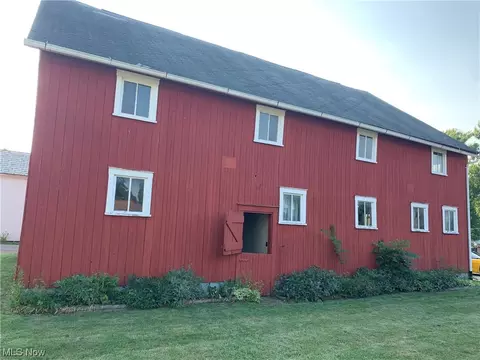 301 Union Ave, Minerva, OH 44657 photo 4