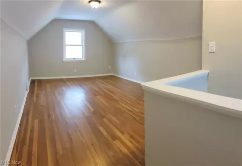 1008 Clearview Ave, Parma, OH 44134 photo 9